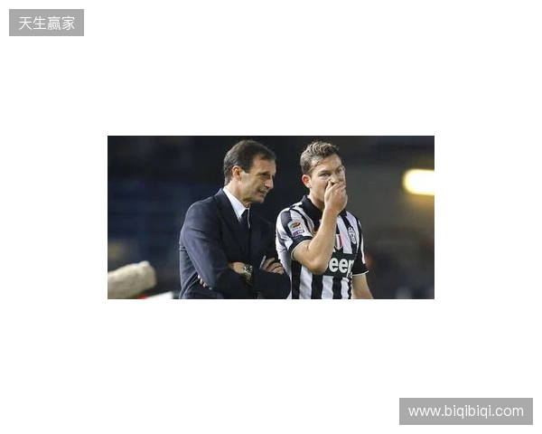 TA独家:今夏阿莫林在美国主动陪利马跑步复健,表达其支持 TA独家:今夏阿莫林在美国主动陪利马跑步复健,表达其支持